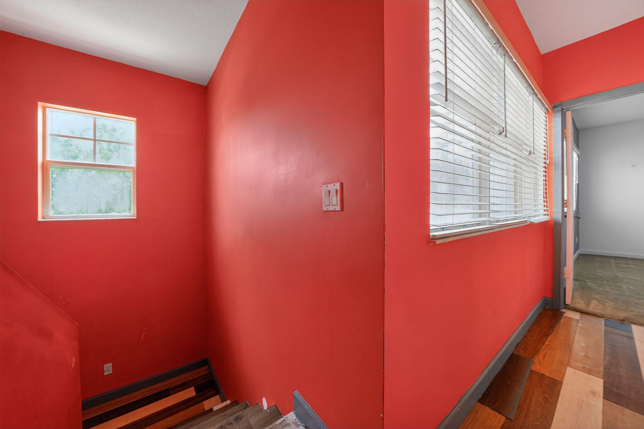 RIVER OAKS - Residential