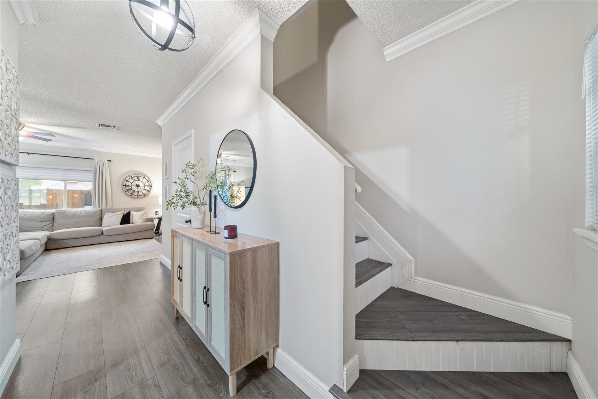 PLUM HARBOR - Residential