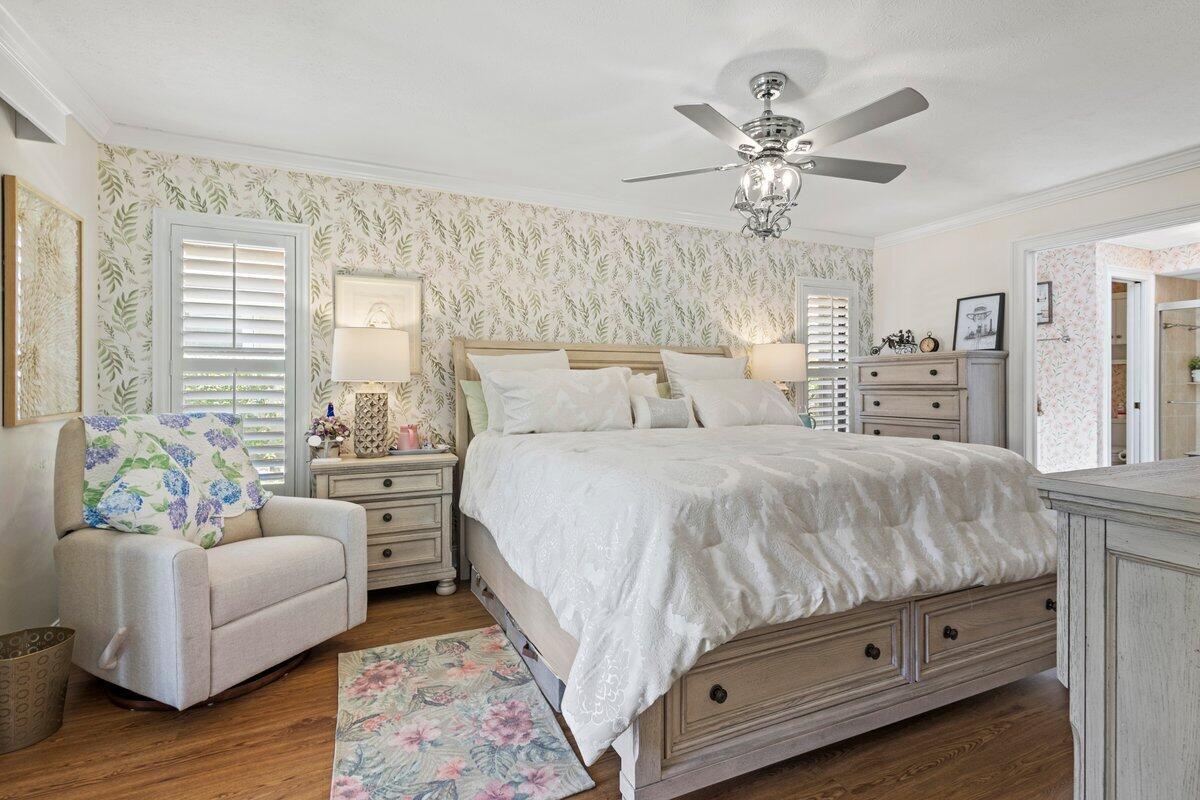 COUNTRY CLUB ESTATES PARC - Residential Lease