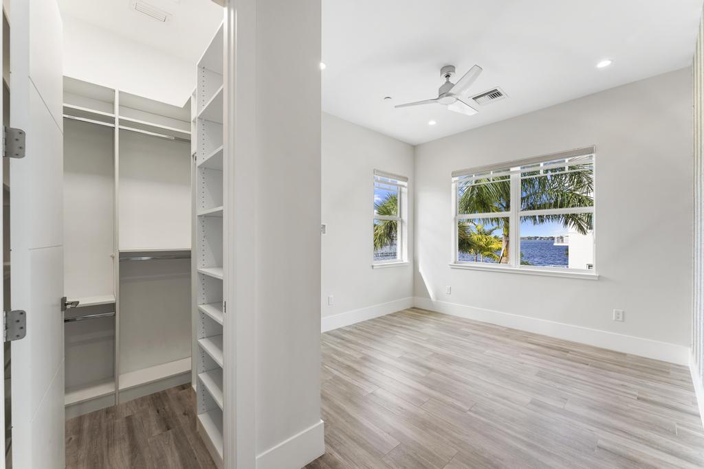 RIVER HOUSE STUART  A CONDO - Residential