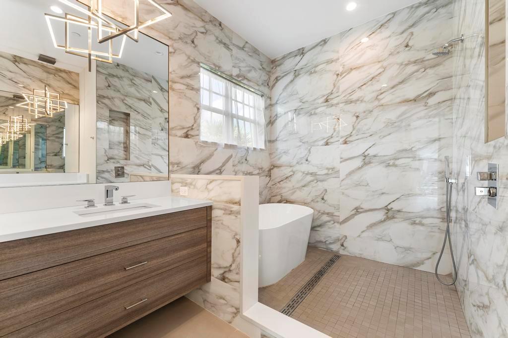 RIVER HOUSE STUART  A CON - Residential