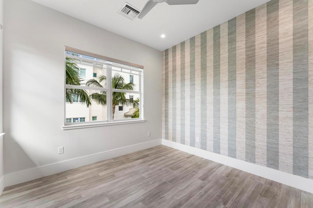 RIVER HOUSE STUART  A CON - Residential