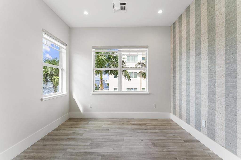 RIVER HOUSE STUART  A CONDO - Residential