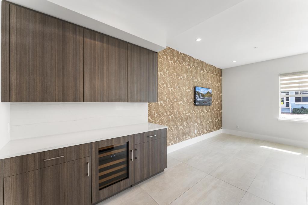 RIVER HOUSE STUART  A CONDO - Residential