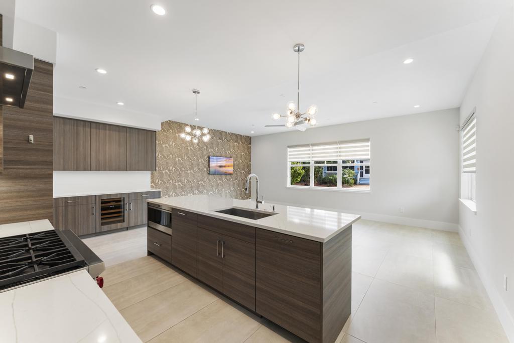 RIVER HOUSE STUART  A CONDO - Residential