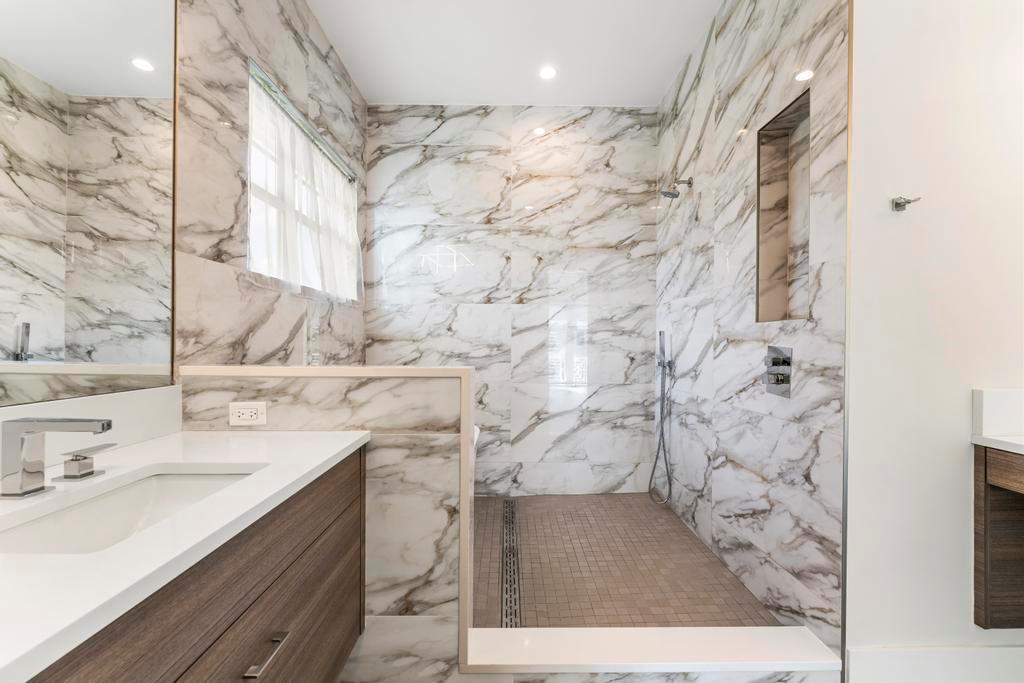 RIVER HOUSE STUART  A CON - Residential