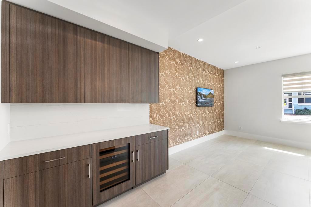 RIVER HOUSE STUART  A CON - Residential