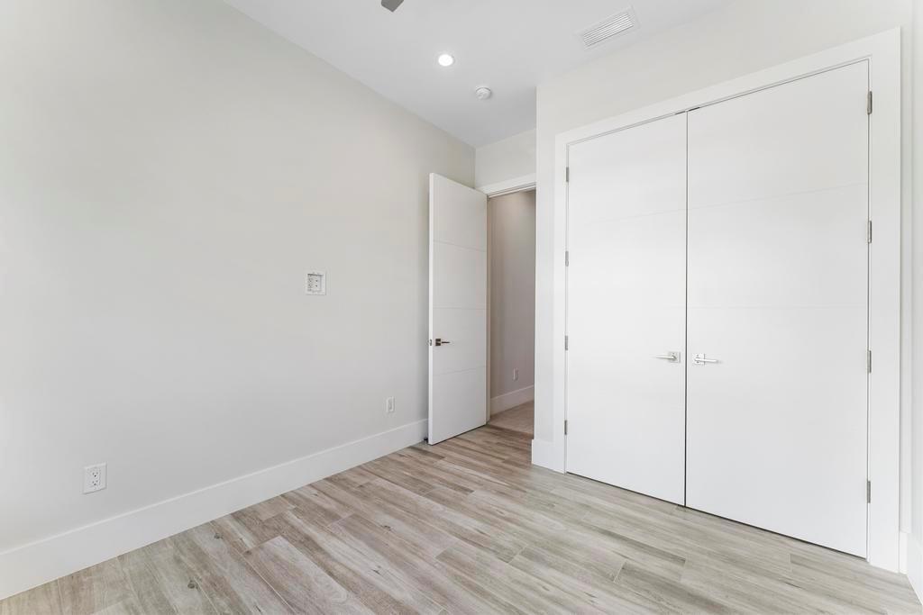 RIVER HOUSE STUART  A CON - Residential