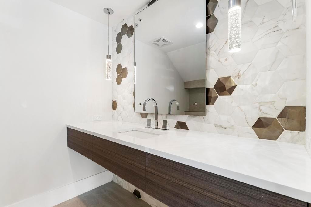 RIVER HOUSE STUART  A CON - Residential