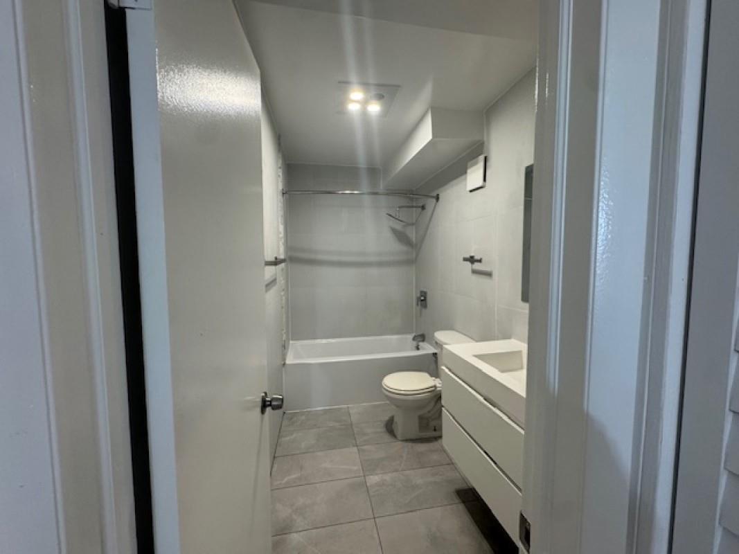 Hollywood Ridge Farms - Residential Lease