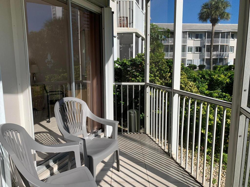 BOCA RATON HARBOUR APTS CONDO - Residential Lease