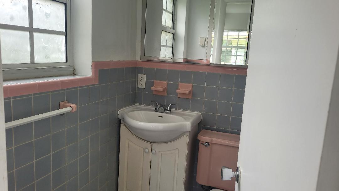 Deerfield Beach 4-4 B - Residential Lease