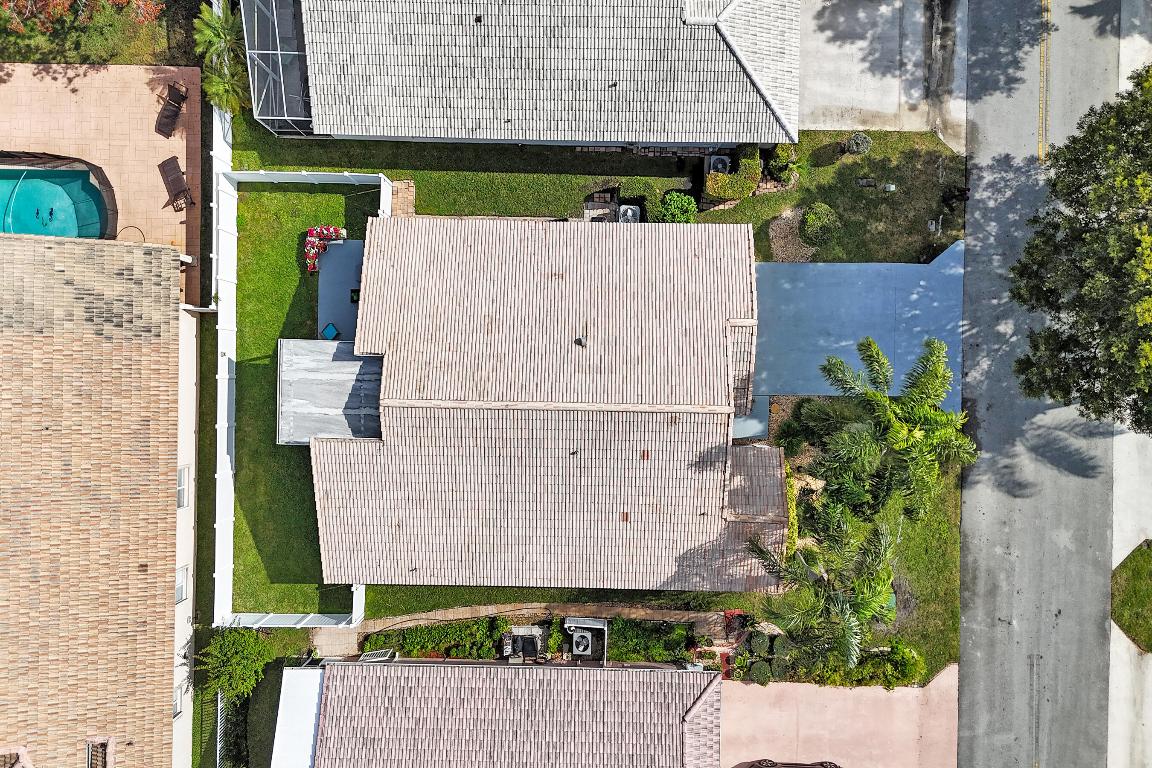 COQUINA LAKES - Residential