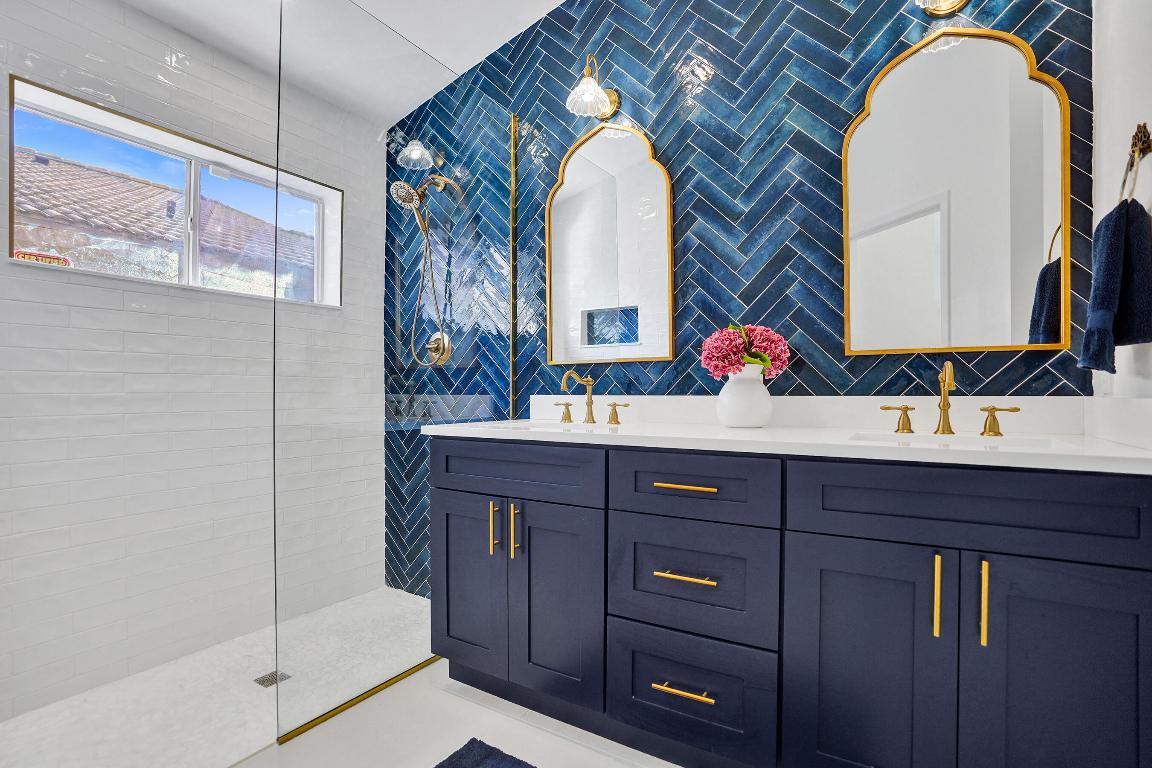 COQUINA LAKES - Residential