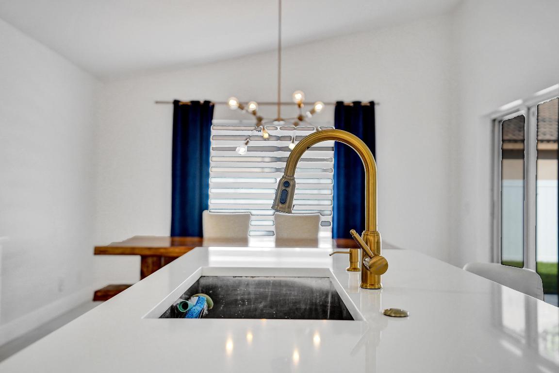 COQUINA LAKES - Residential