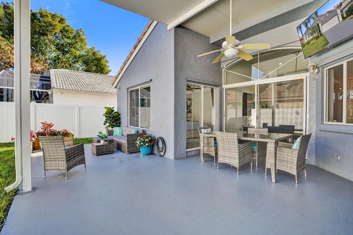 COQUINA LAKES - Residential