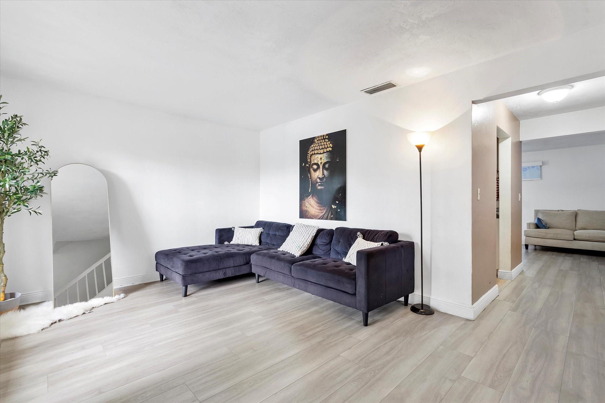 Leslie Estates Sec 07 - Residential Lease