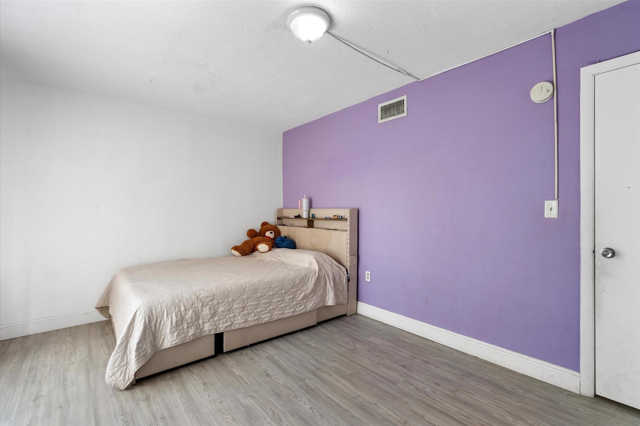 Leslie Estates Sec 07 - Residential Lease