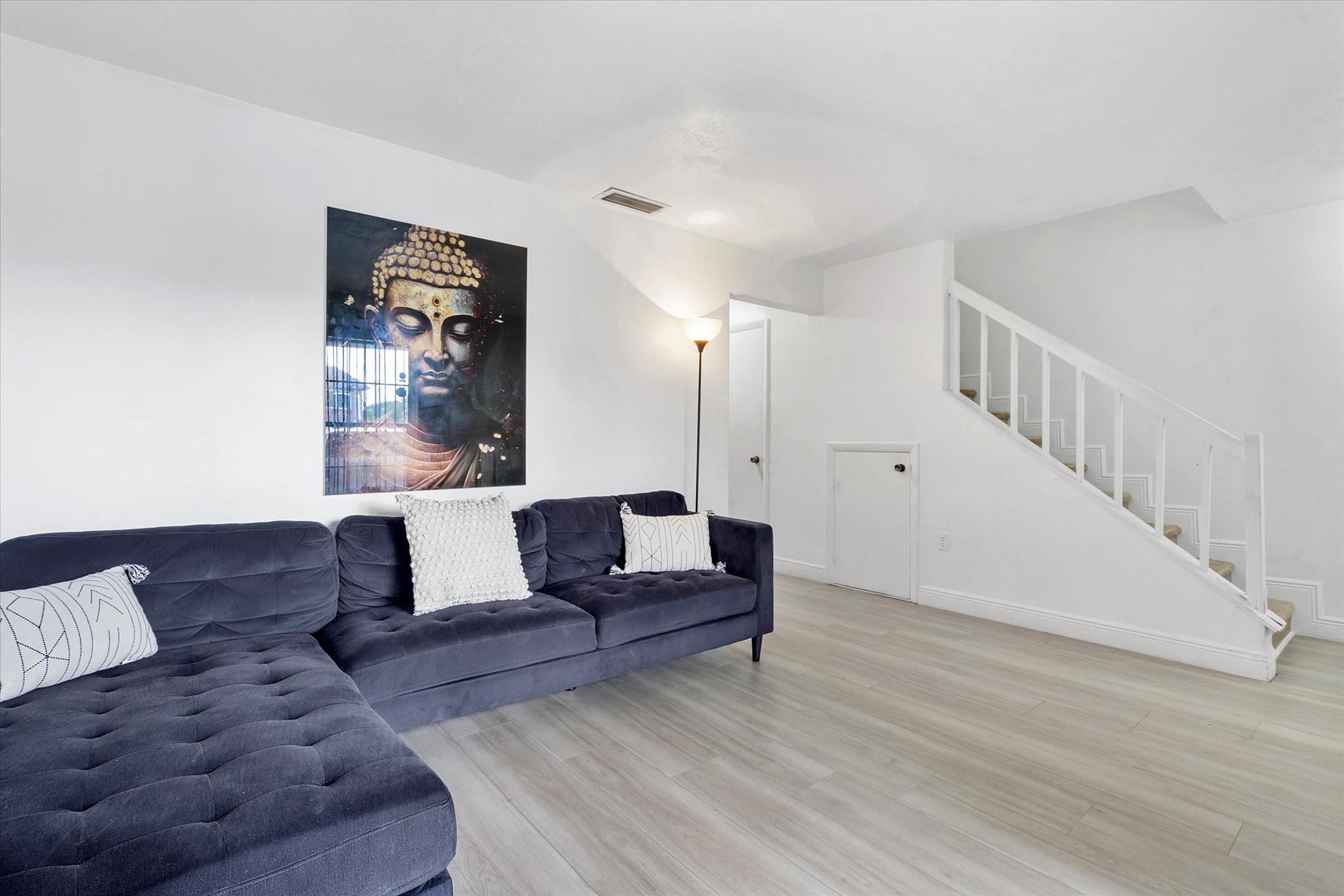 Leslie Estates Sec 07 - Residential Lease