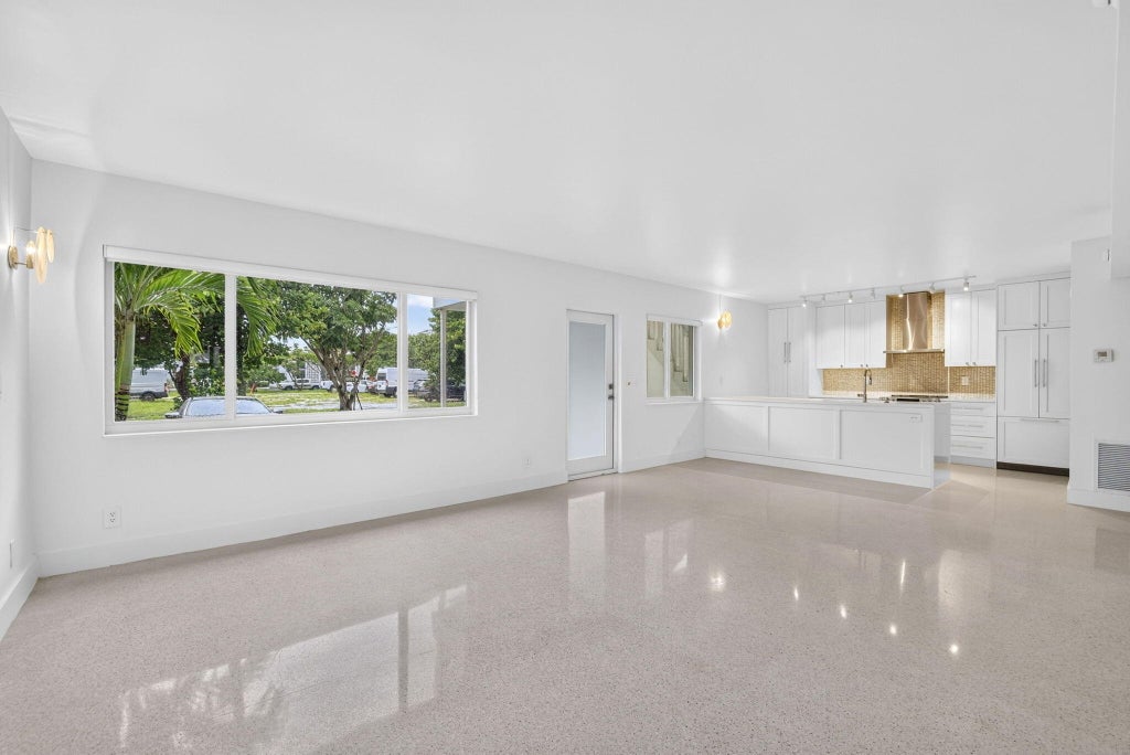 Photo of 3216 COLONY CLUB Road #4, Pompano Beach, FL 33062 (MLS # B26077754)