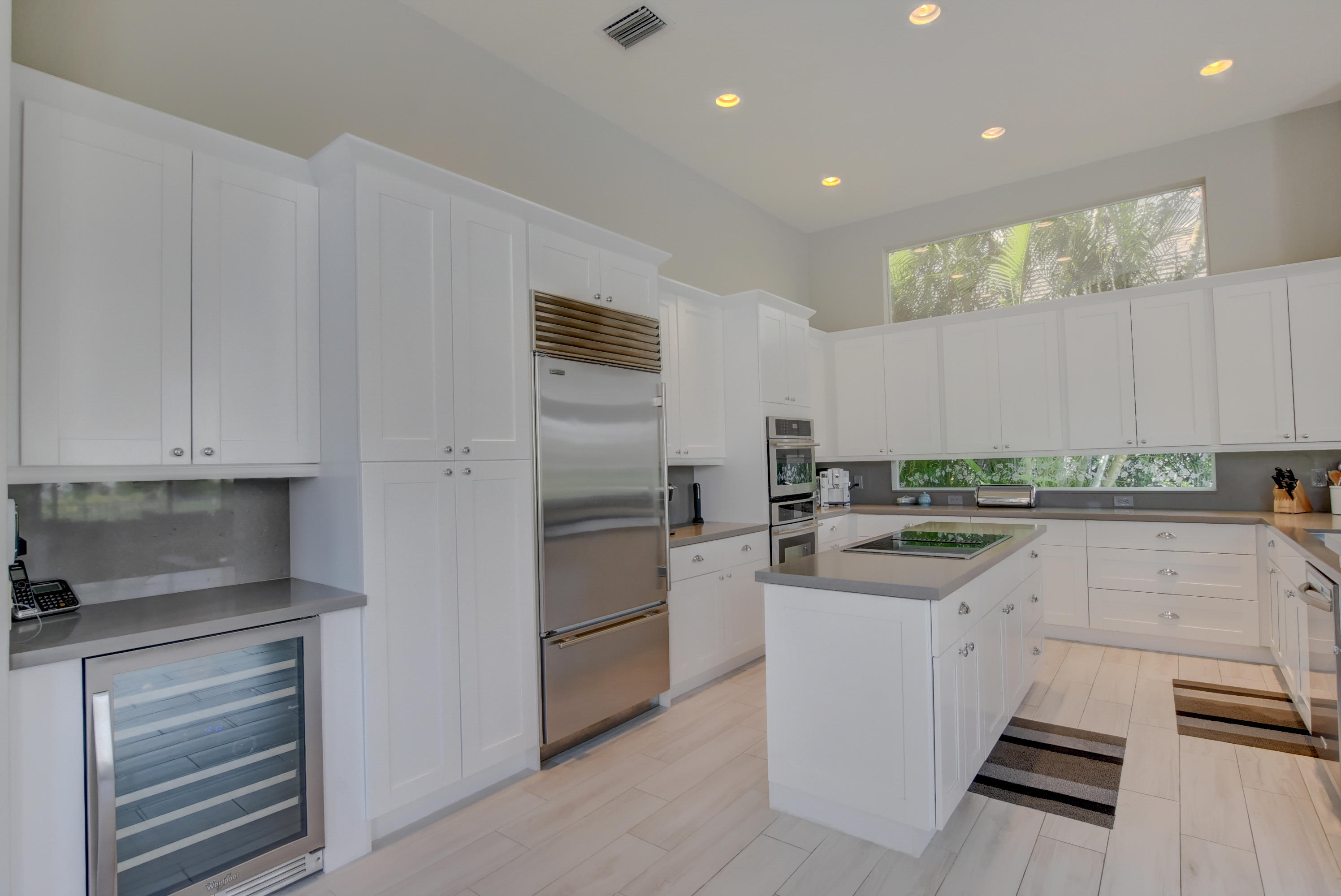 SEASONS - Residential