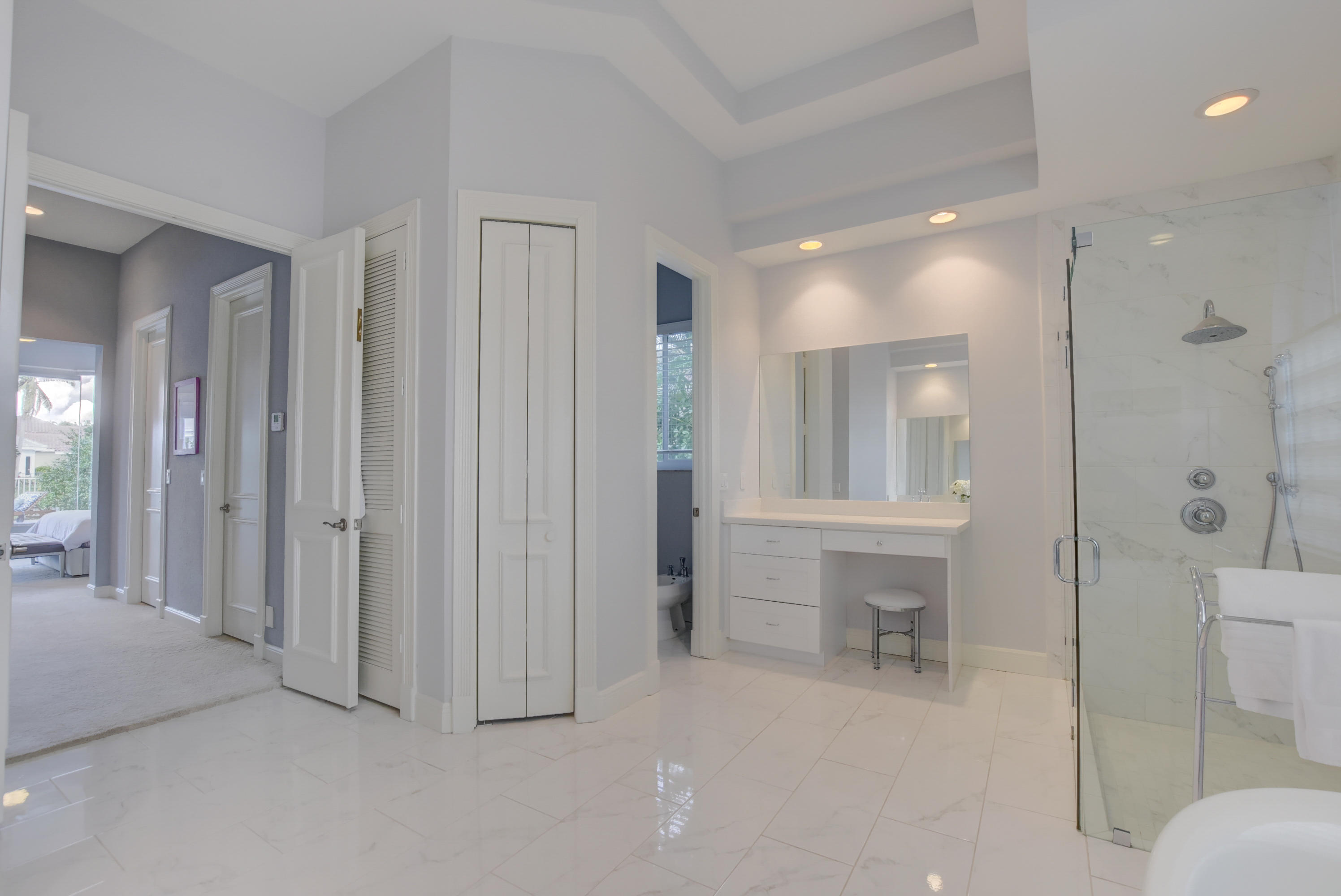 SEASONS - Residential