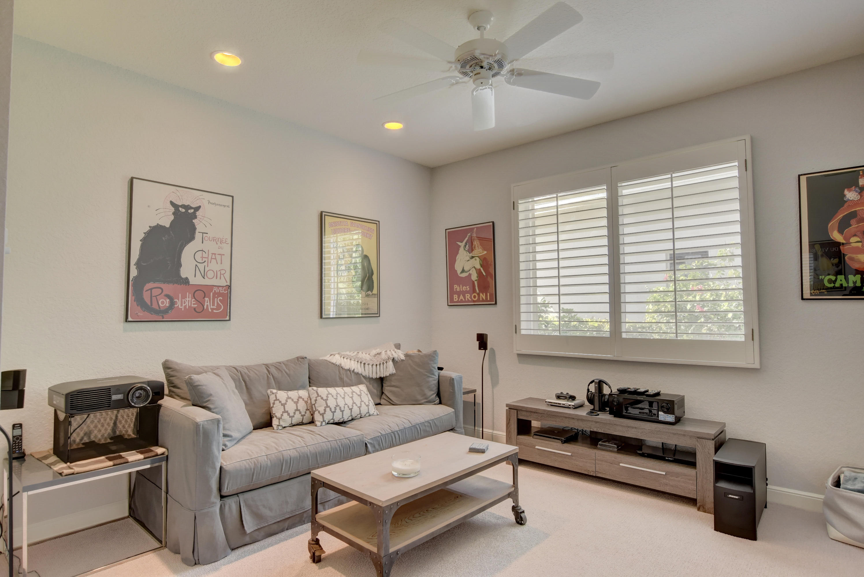 SEASONS - Residential