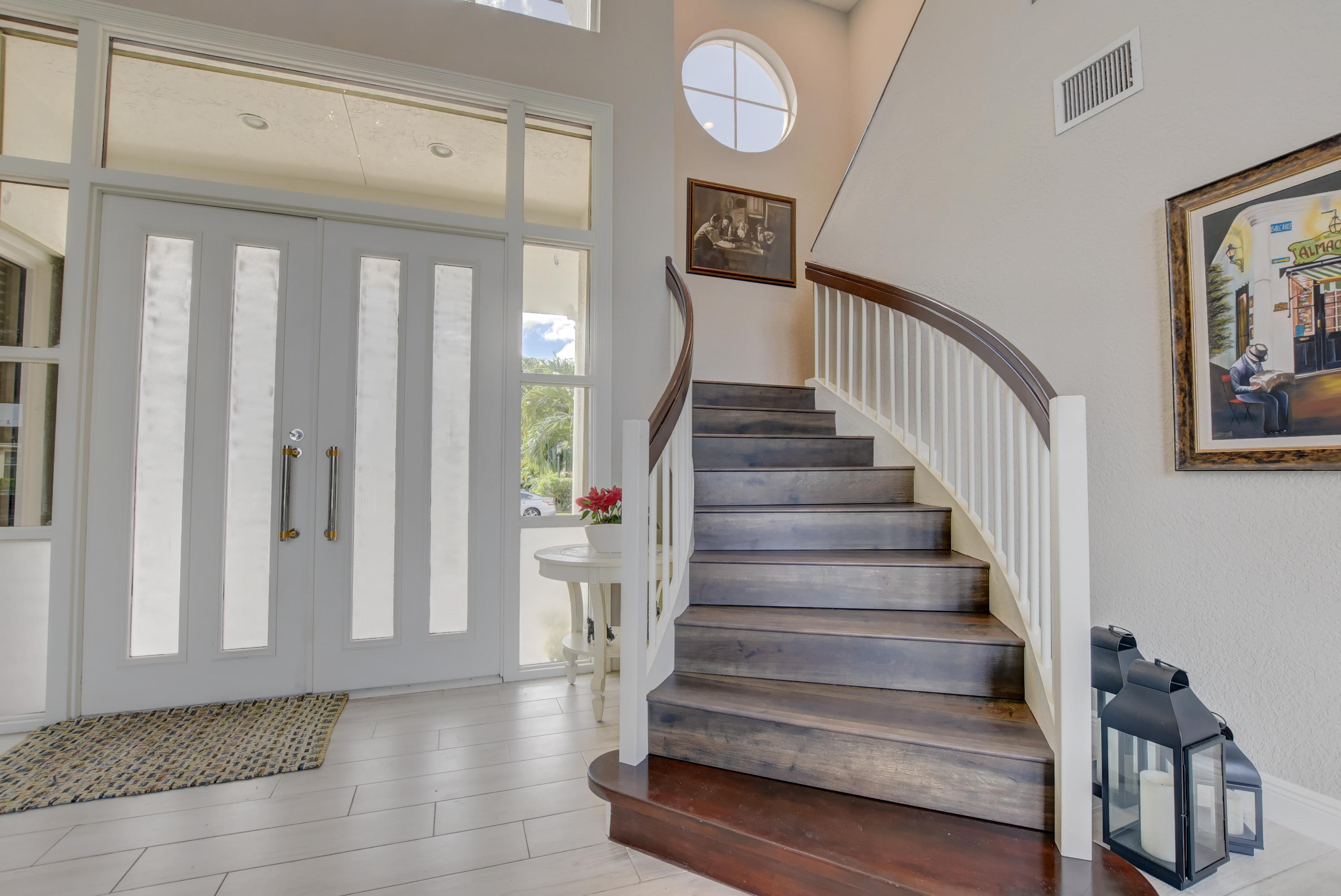 SEASONS - Residential