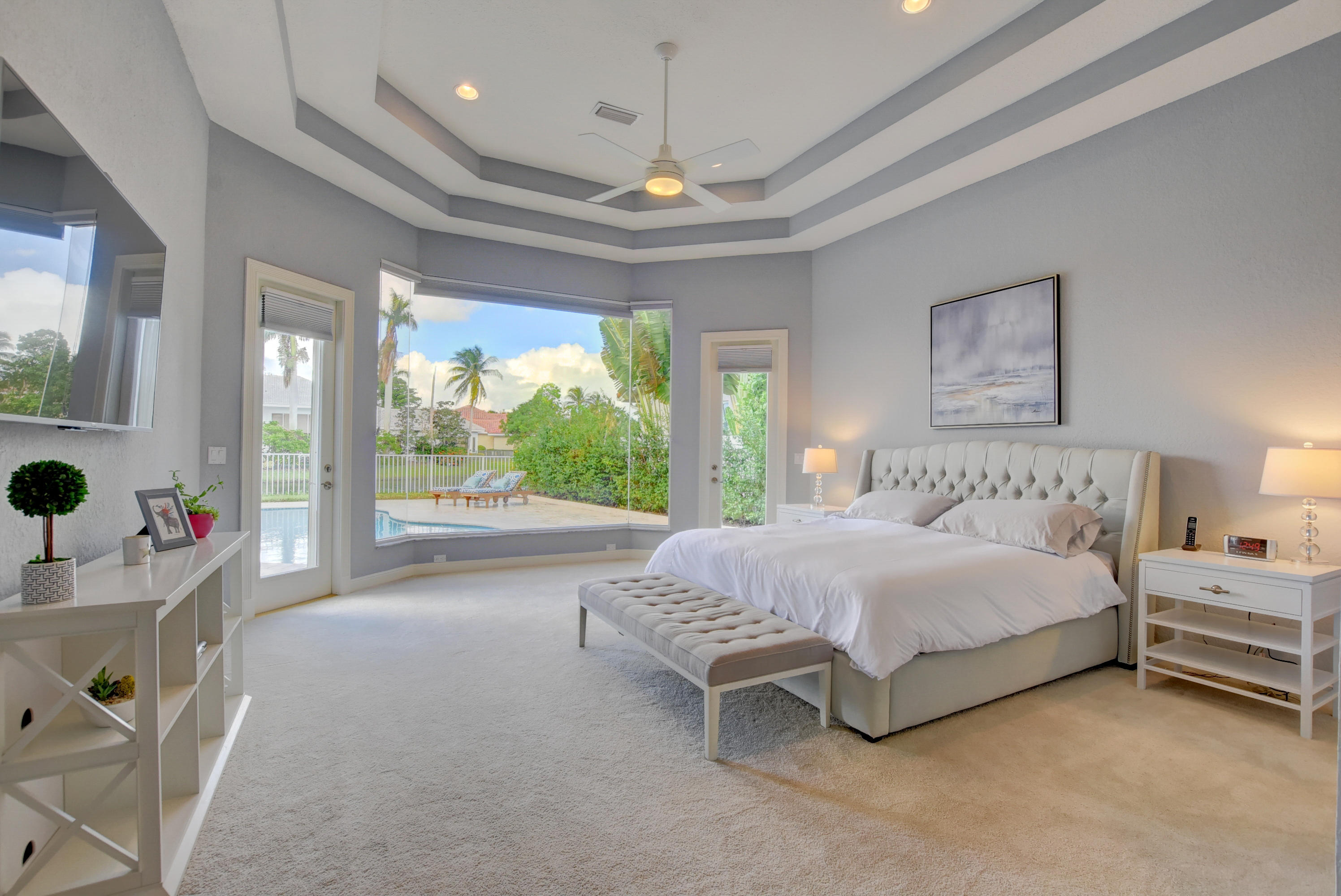 SEASONS - Residential