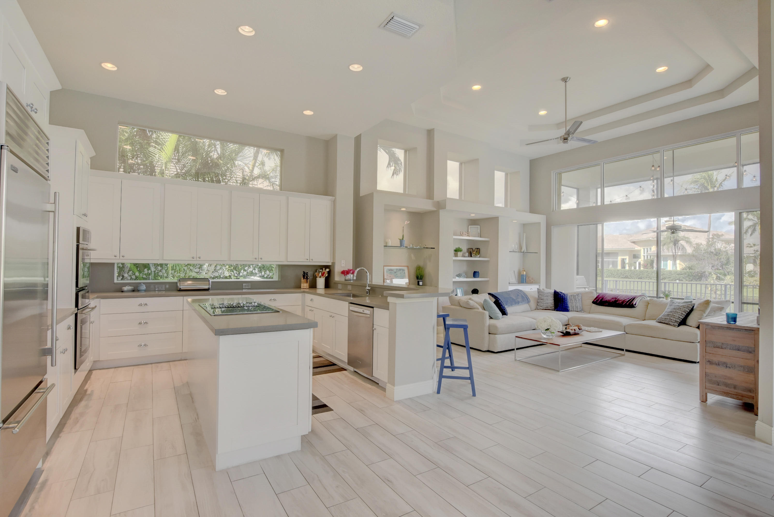 SEASONS - Residential