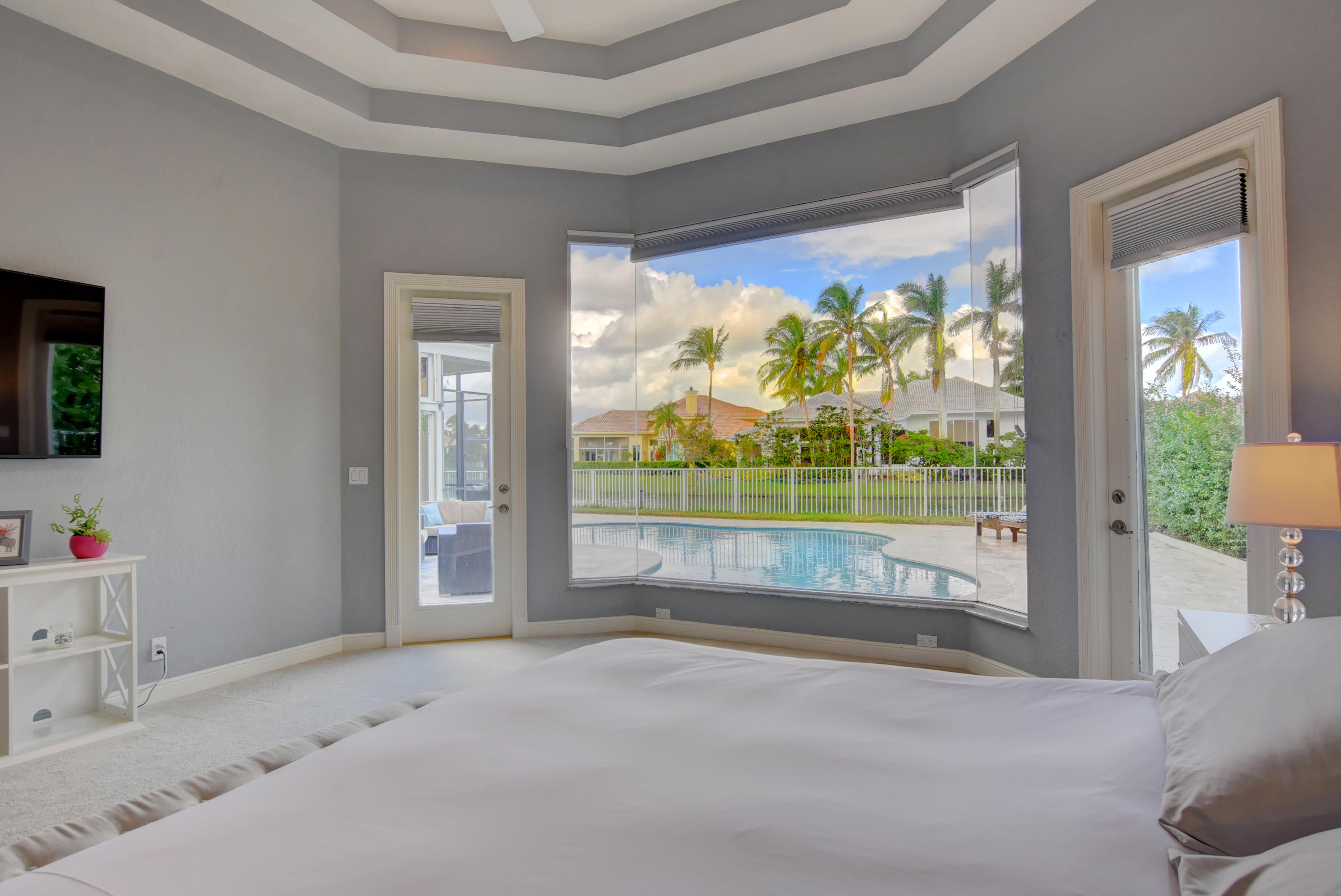 SEASONS - Residential