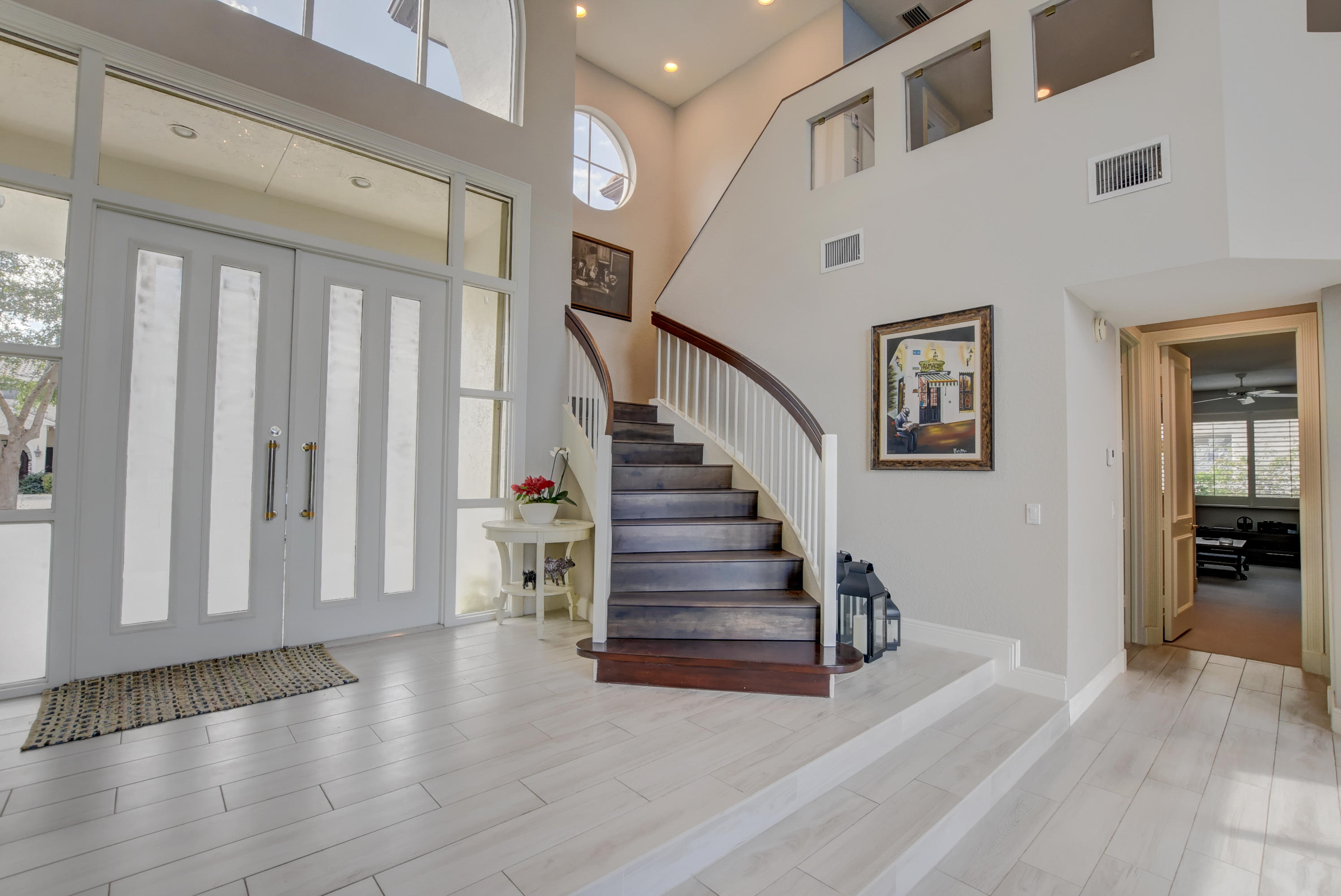 SEASONS - Residential