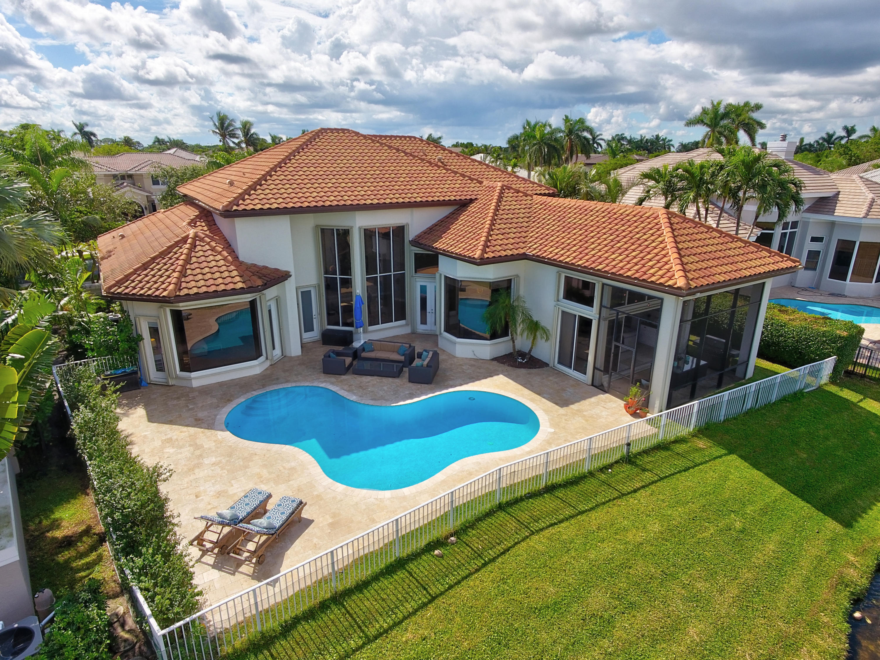 SEASONS - Residential