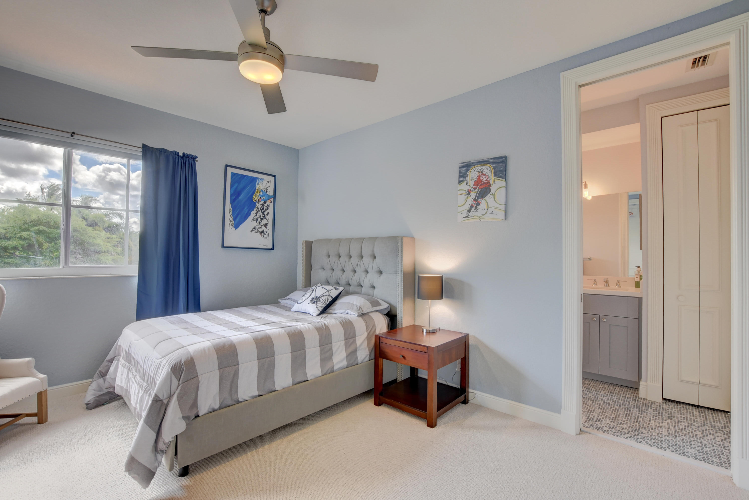 SEASONS - Residential