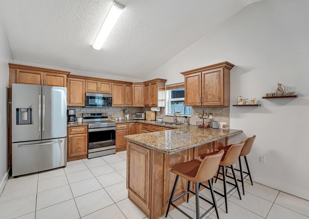 CHAPEL TRAIL POINT - Residential