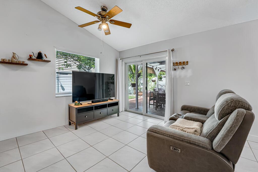CHAPEL TRAIL POINT - Residential