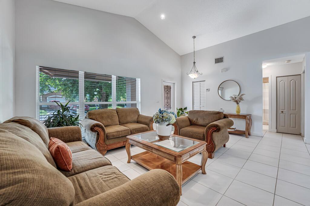 CHAPEL TRAIL POINT - Residential