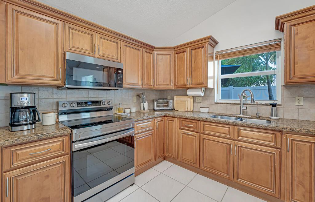 CHAPEL TRAIL POINT - Residential