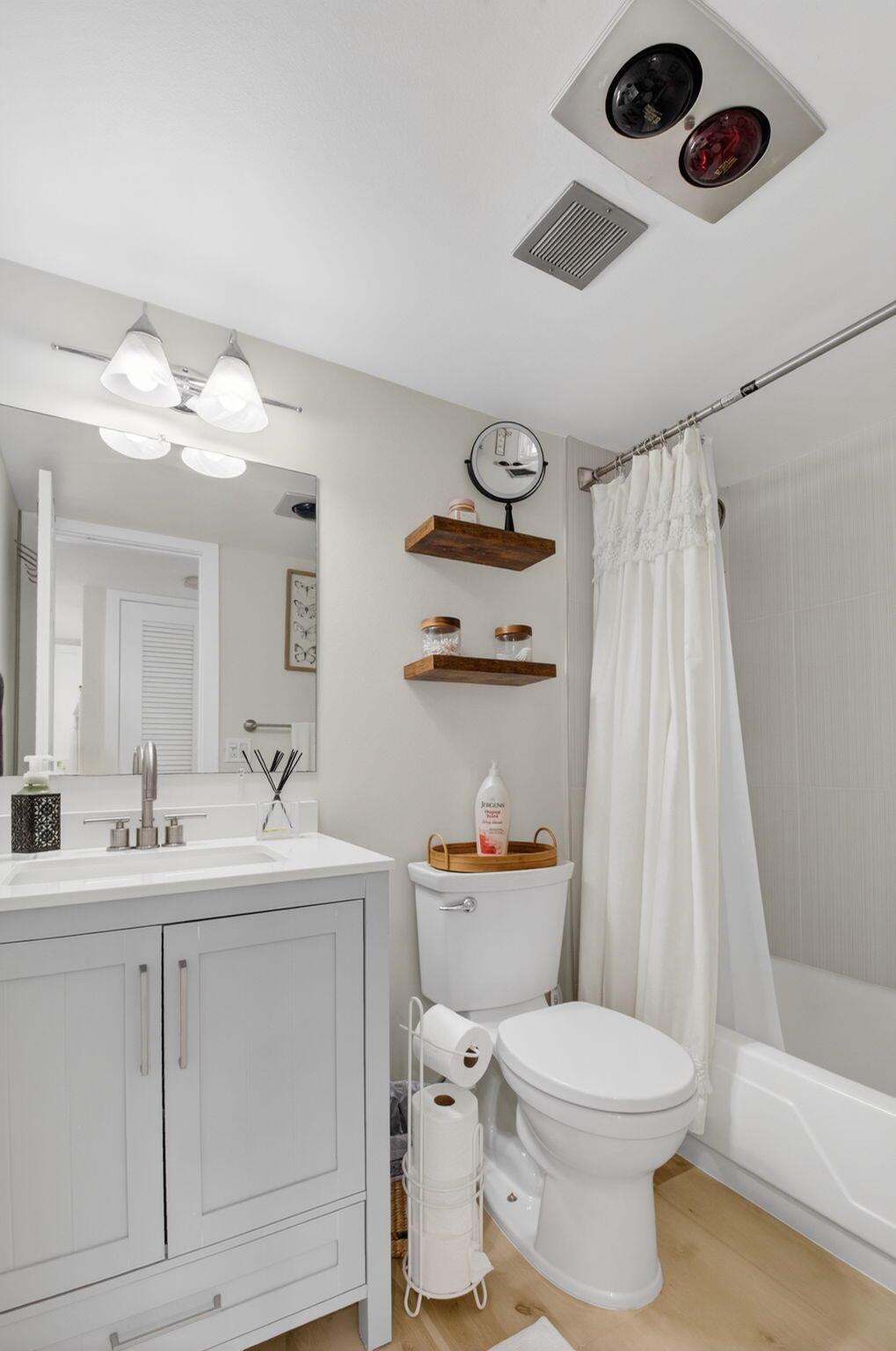 TROPIC BAY CONDO - Residential