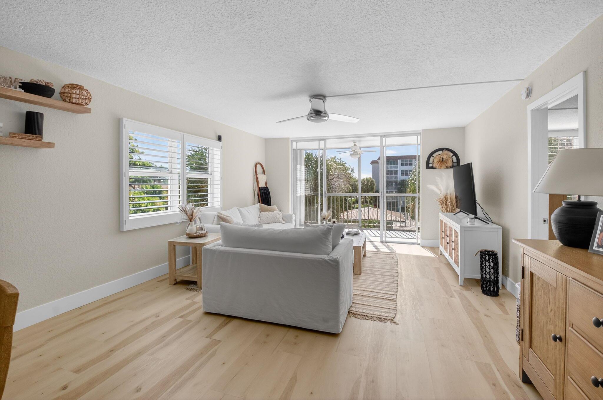 TROPIC BAY CONDO - Residential