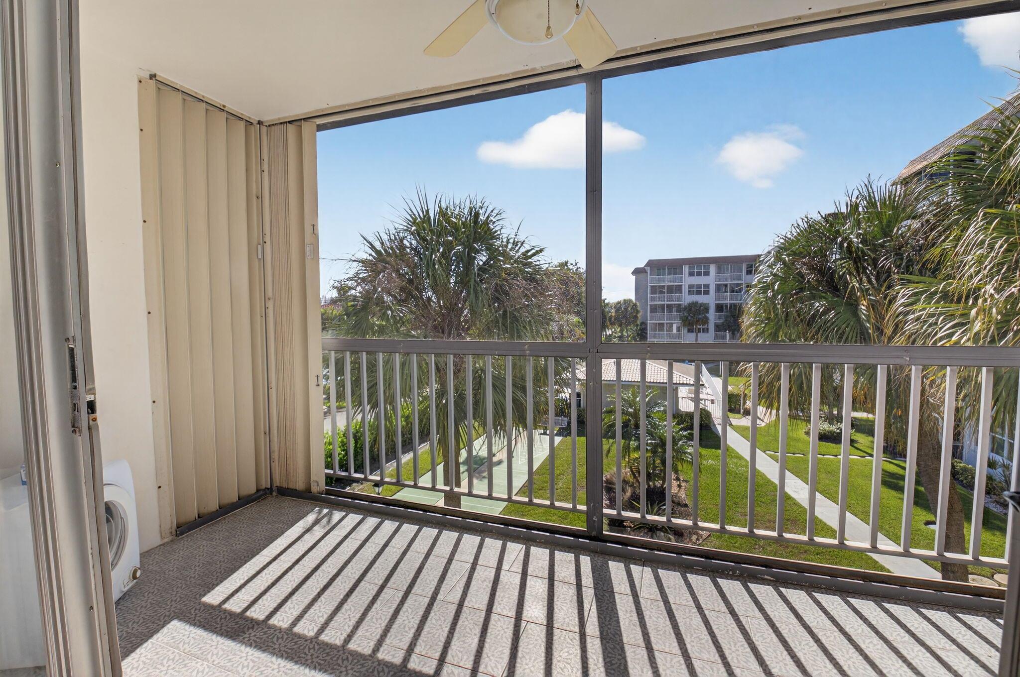 TROPIC BAY CONDO - Residential