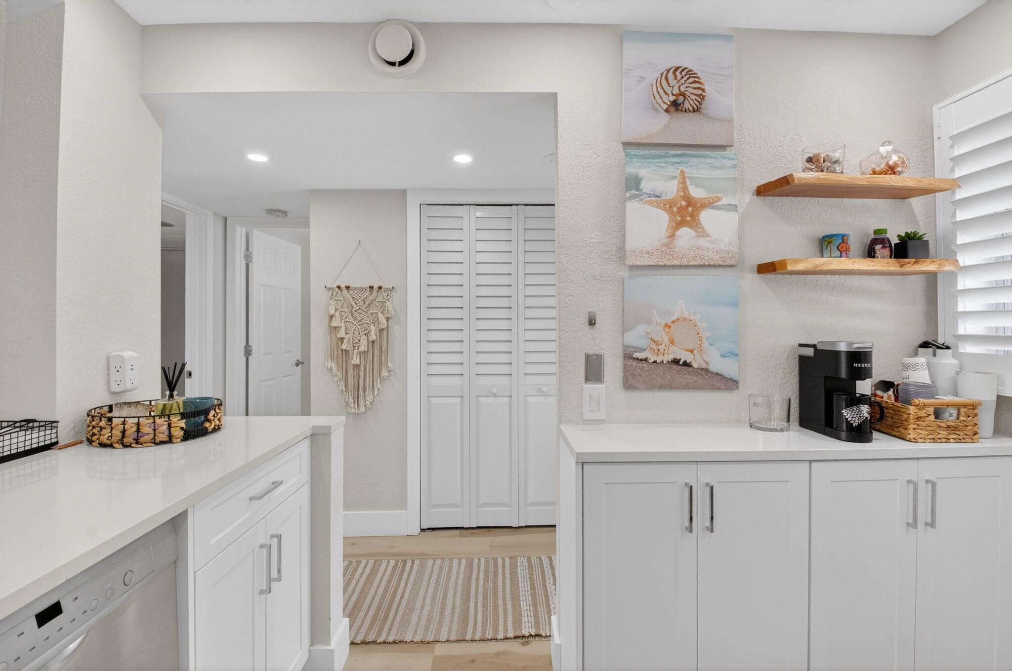 TROPIC BAY CONDO - Residential