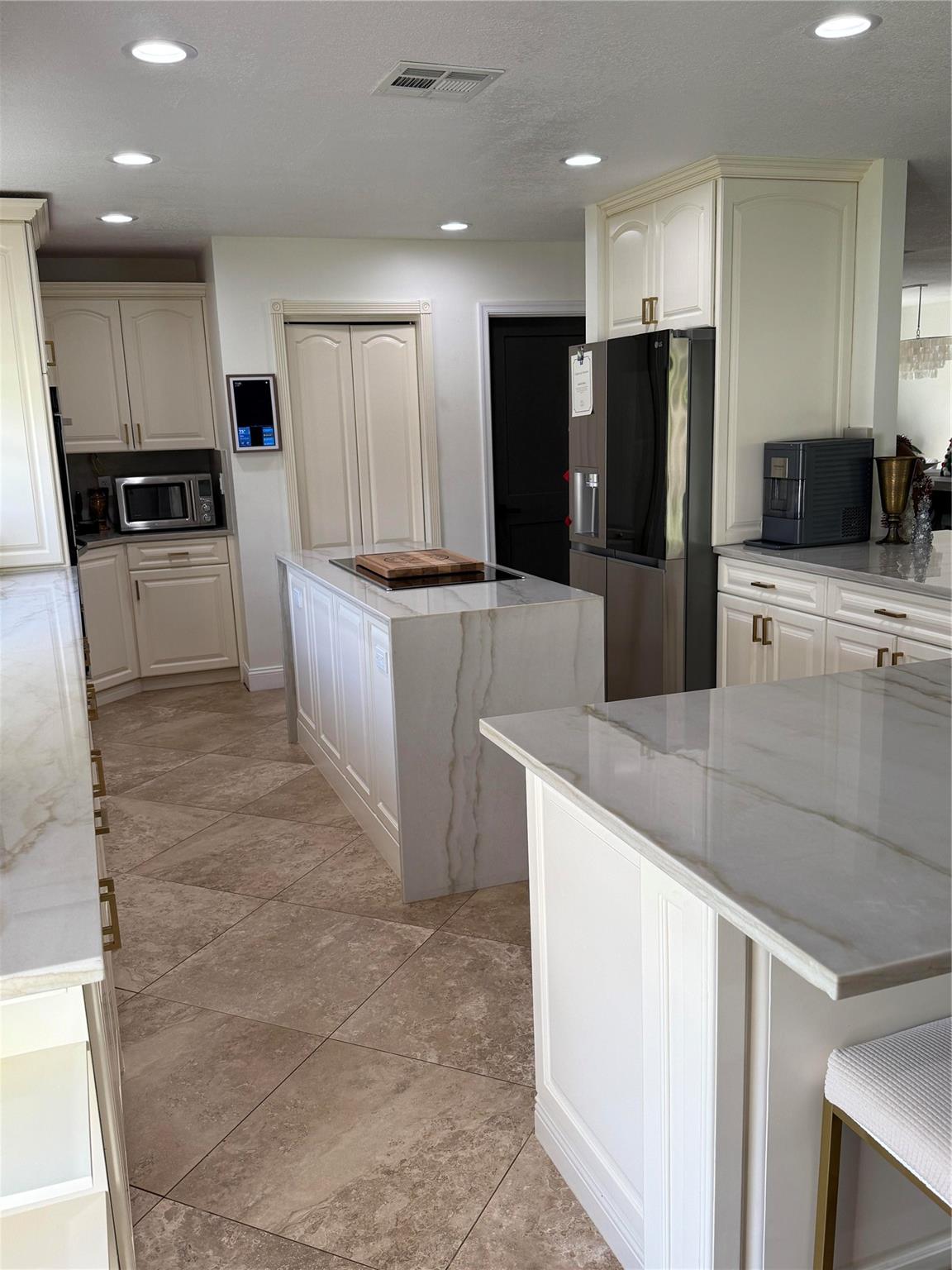 Rainbow Lakes Tr A - Residential