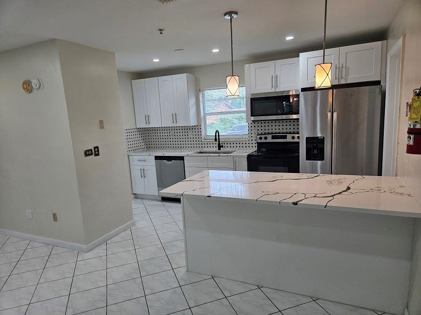 Sunrise Golf Village - Residential Lease