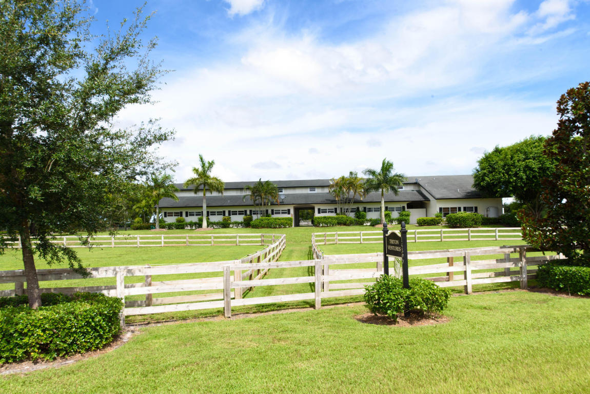 PALM BEACH POINT EAST - Residential