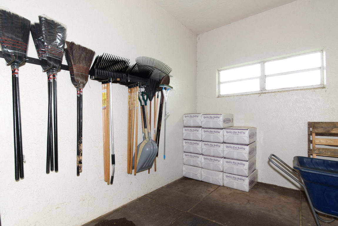 PALM BEACH POINT EAST - Residential