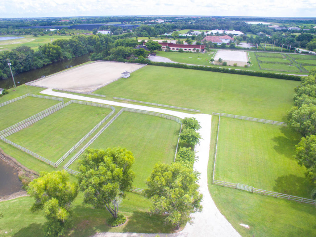 PALM BEACH POINT EAST - Residential