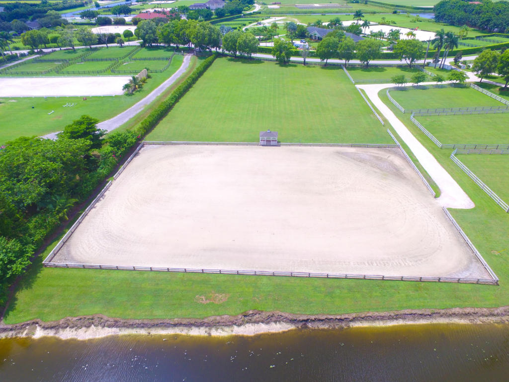 PALM BEACH POINT EAST - Residential