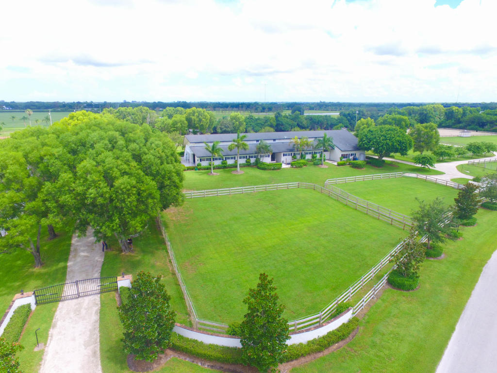 PALM BEACH POINT EAST - Residential