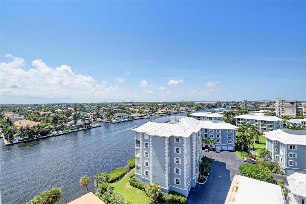 COASTAL HOUSE - Residential